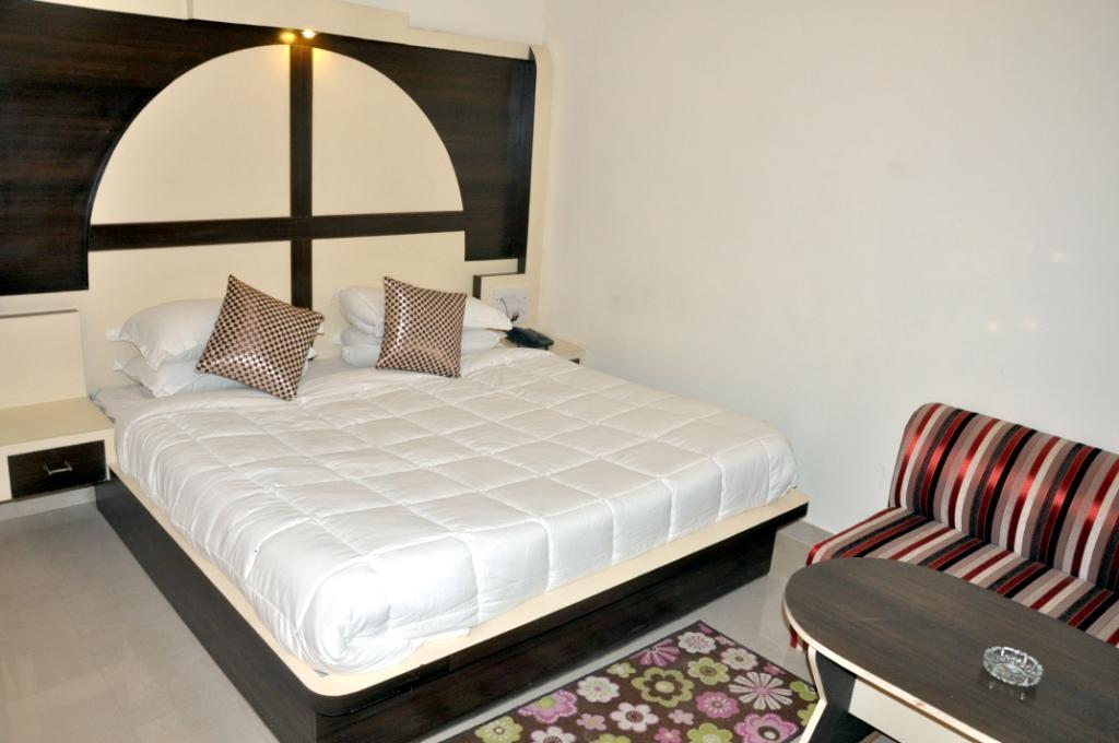 Hotel Mount View Katra  Bilik gambar