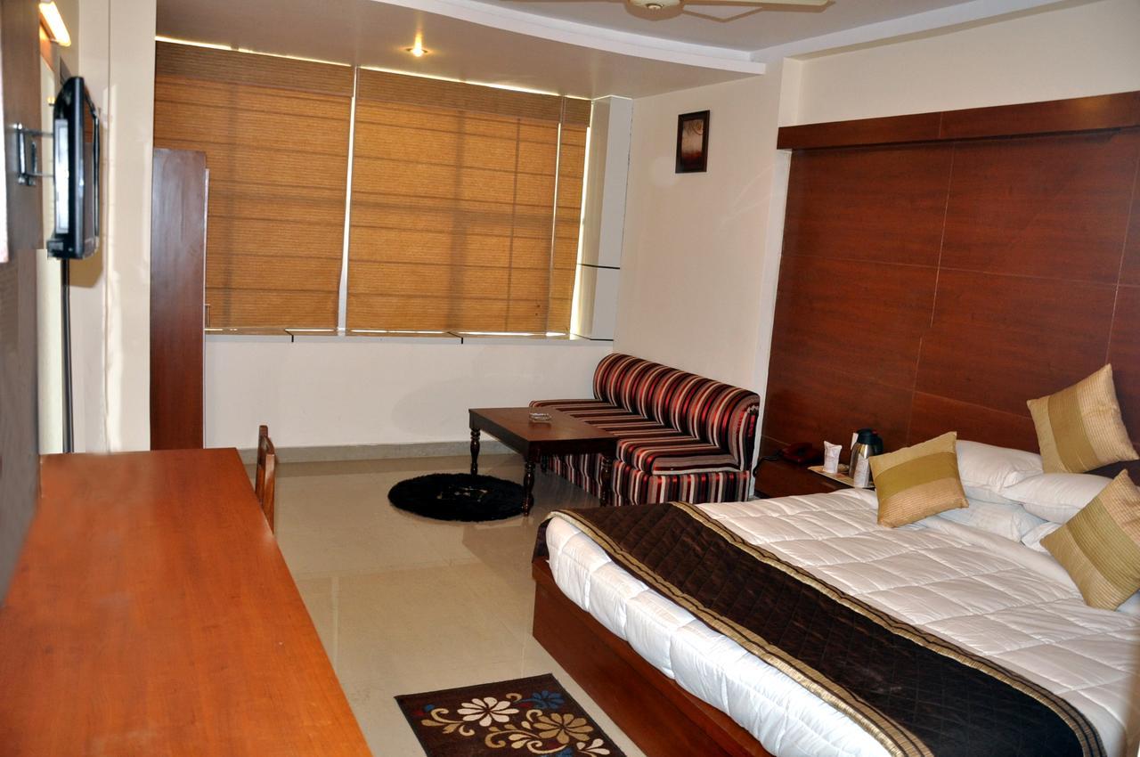 Hotel Mount View Katra  Luaran gambar