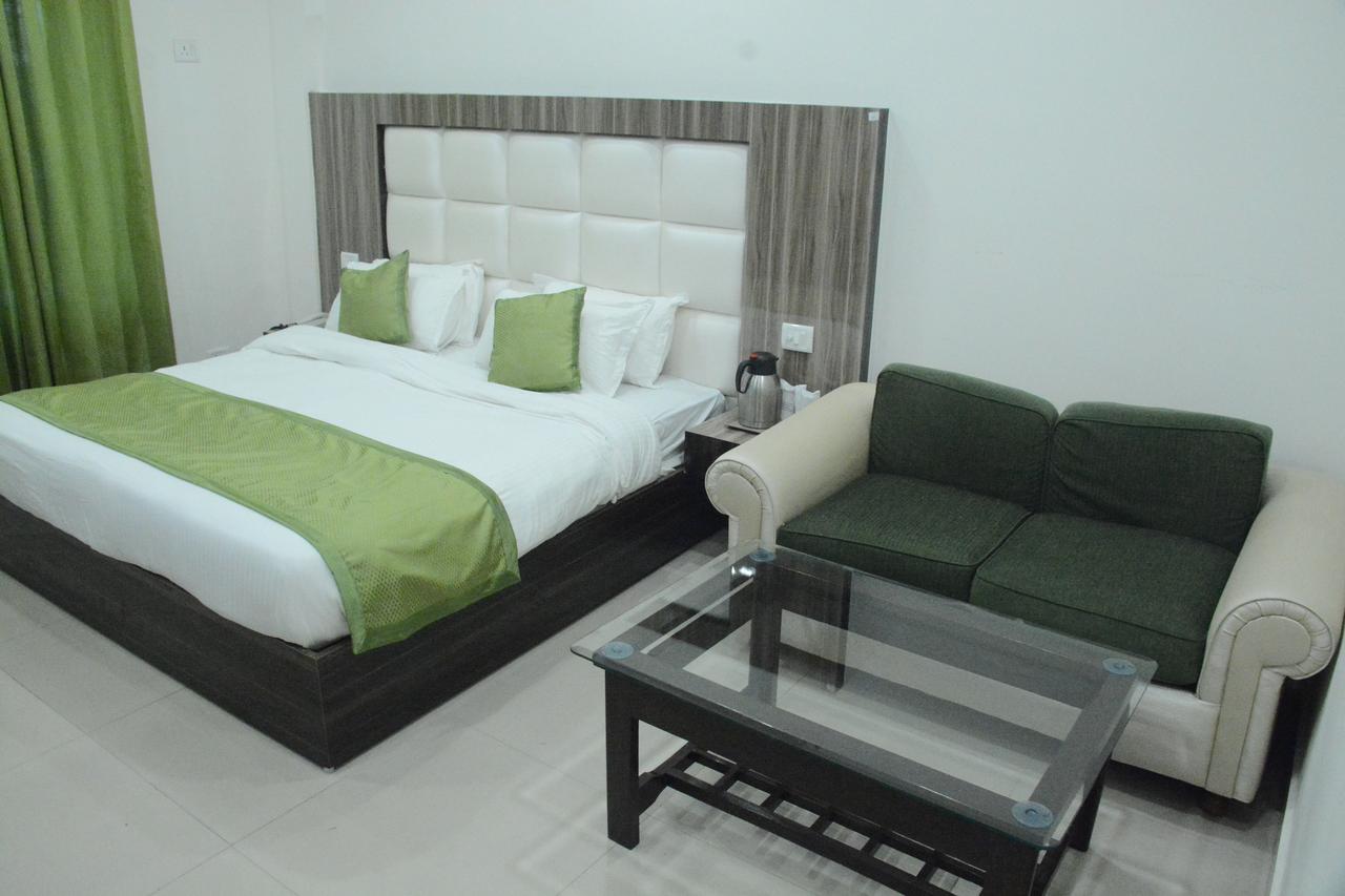 Hotel Mount View Katra  Luaran gambar