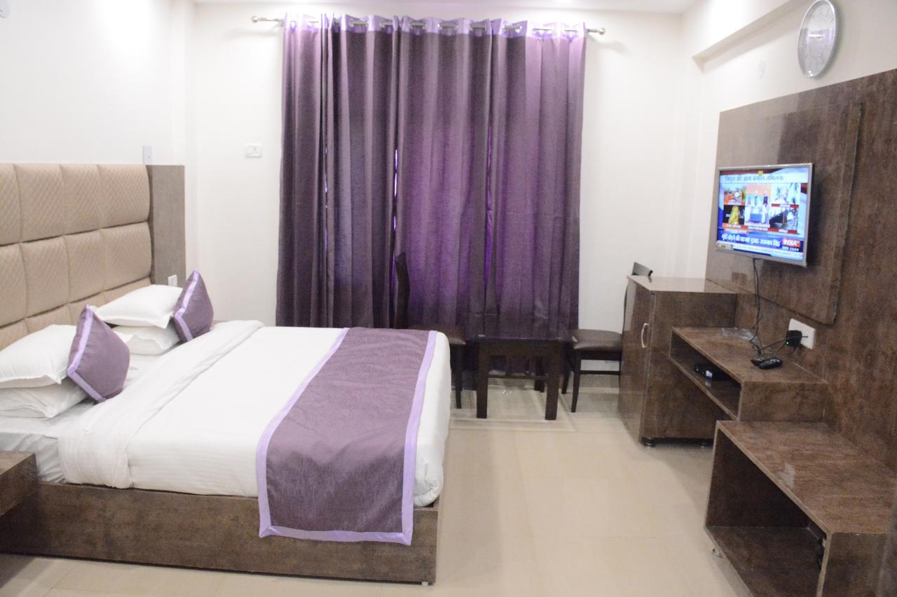 Hotel Mount View Katra  Luaran gambar