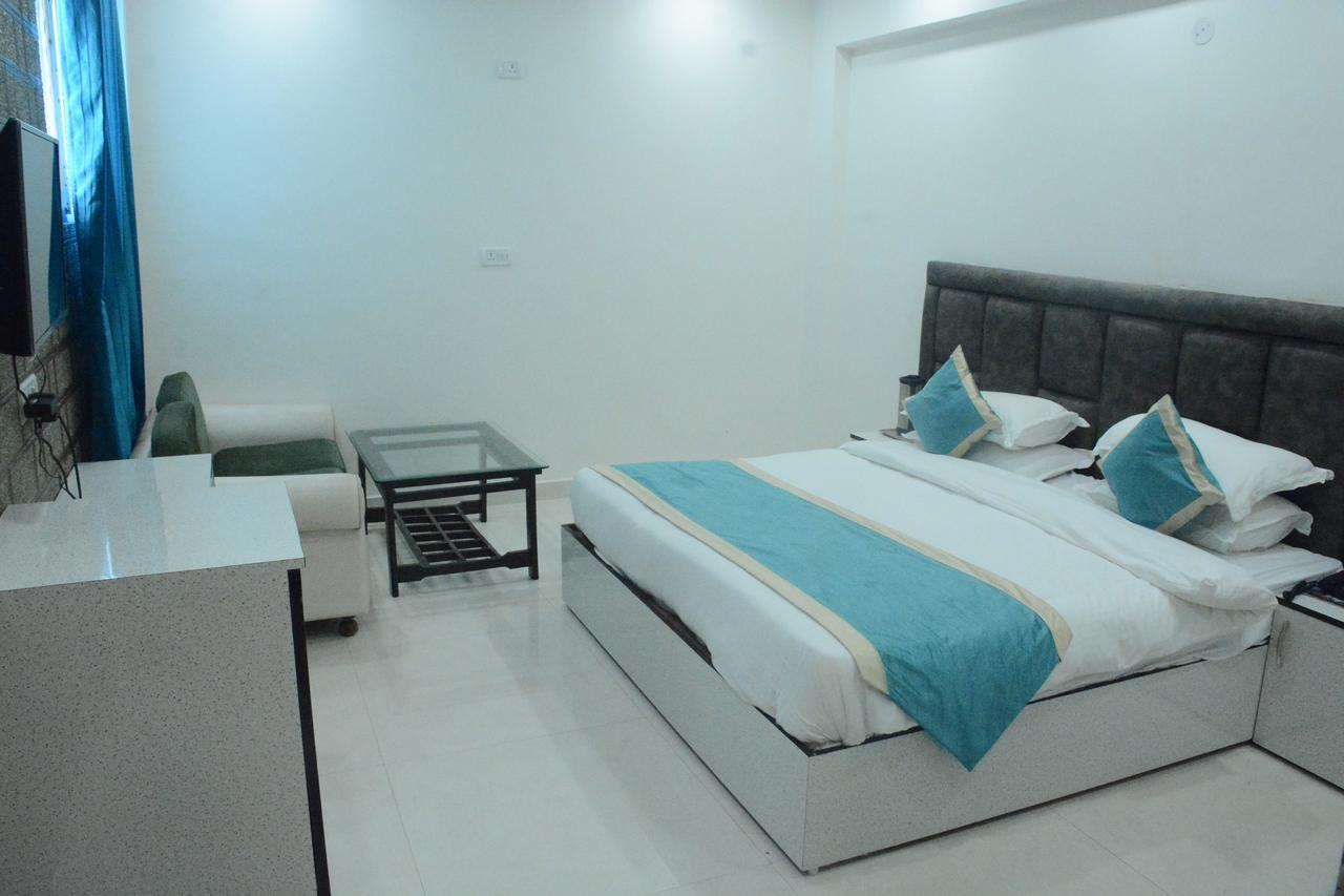Hotel Mount View Katra  Luaran gambar