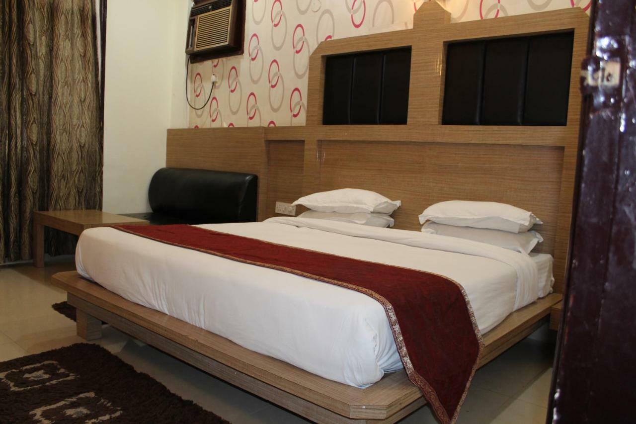 Hotel Mount View Katra  Luaran gambar